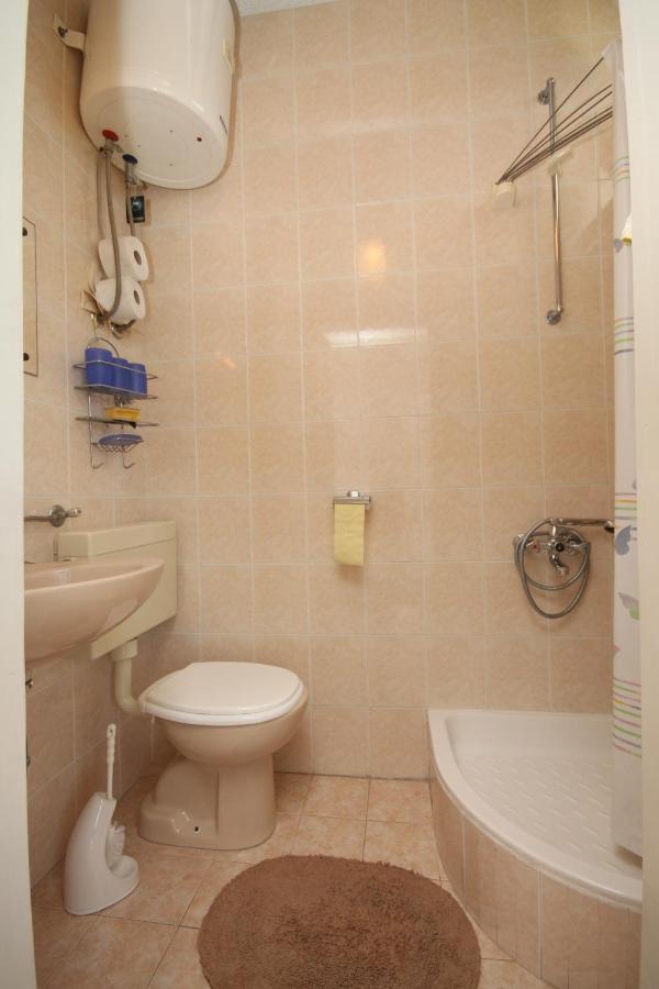 Apartments And Rooms With Parking Space Tucepi, Makarska - 6901 外观 照片